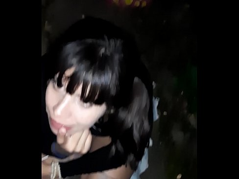 ❤️ Na ulici zduřelý penis výměnou za bonbóny ️ Krásné porno u cs.xxxomg.ru ❌